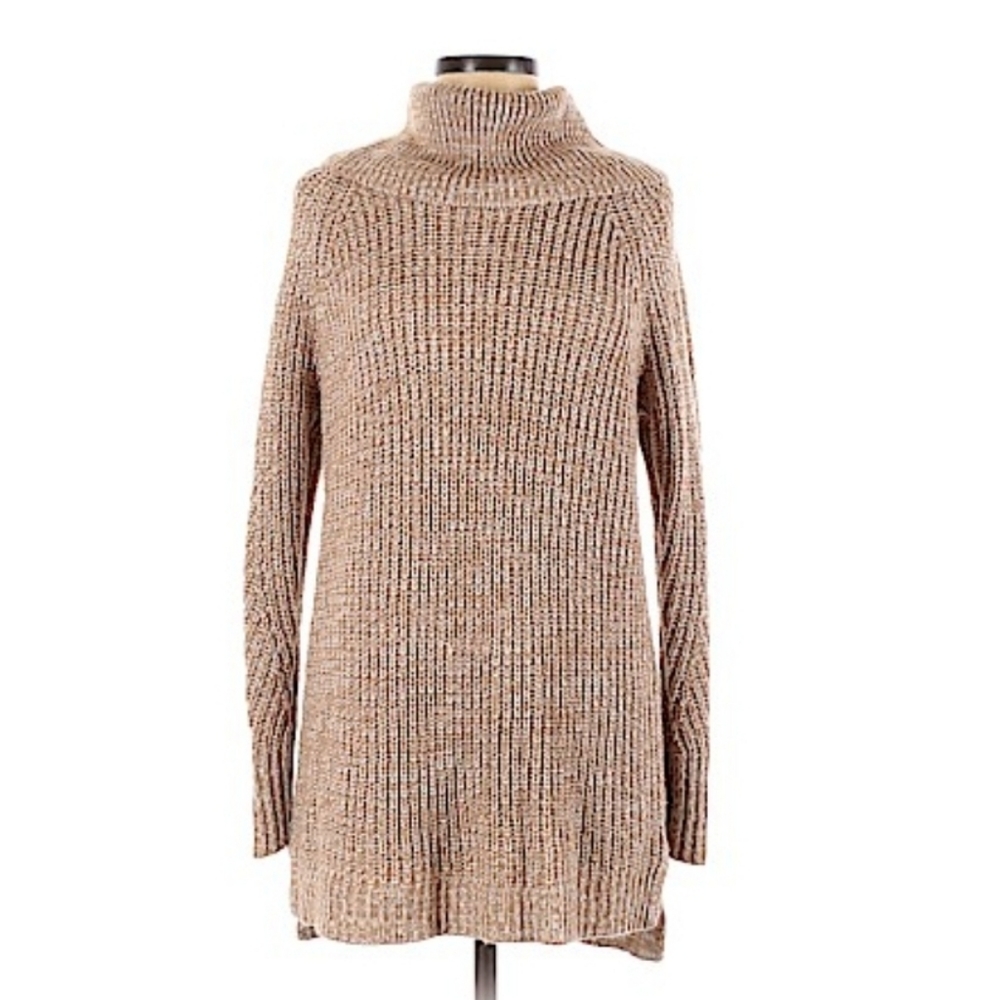 Pullover sweater